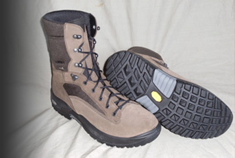Lowa Seekers Boots