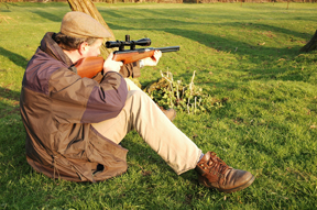 Air Arms TX200 vs the Weihrauch HW97K