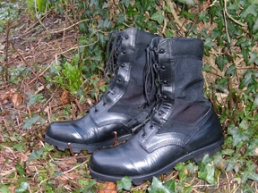 magnum jungle boots